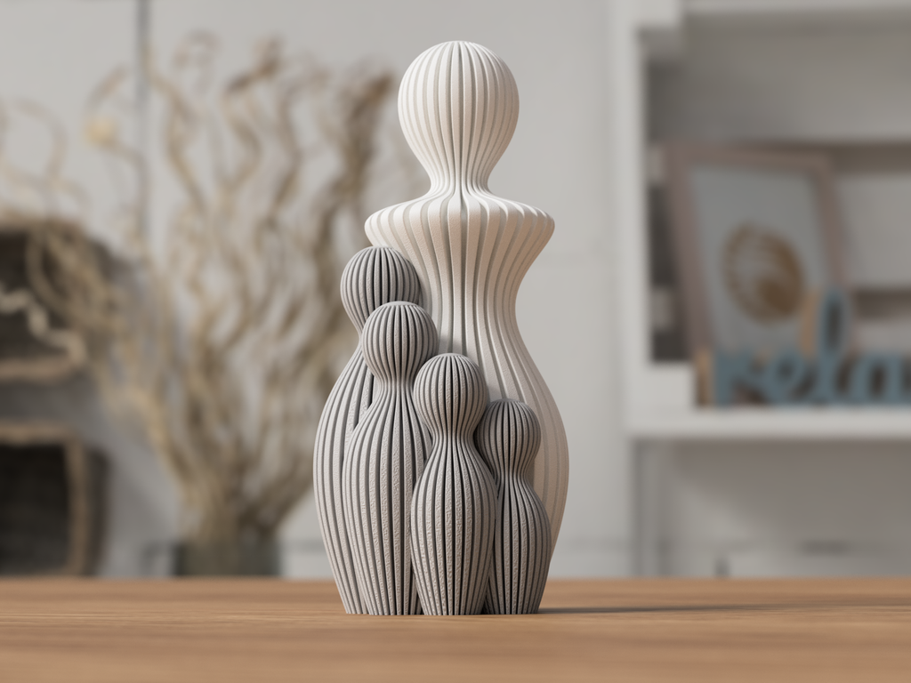Mor og børnefigur – 1 til 4 børn (13 cm)