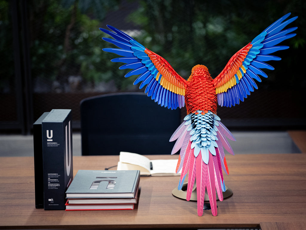 Life-Size Macaw – Limited Edition Interiør Skulptur